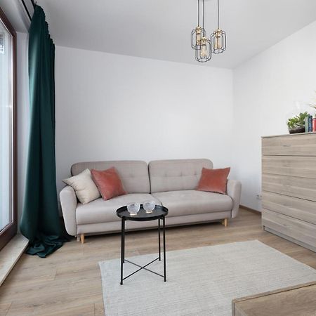 Apartament Goclawska Swps Pge Narodowy Dworzec Wschodni Soho Factory وارسو المظهر الخارجي الصورة